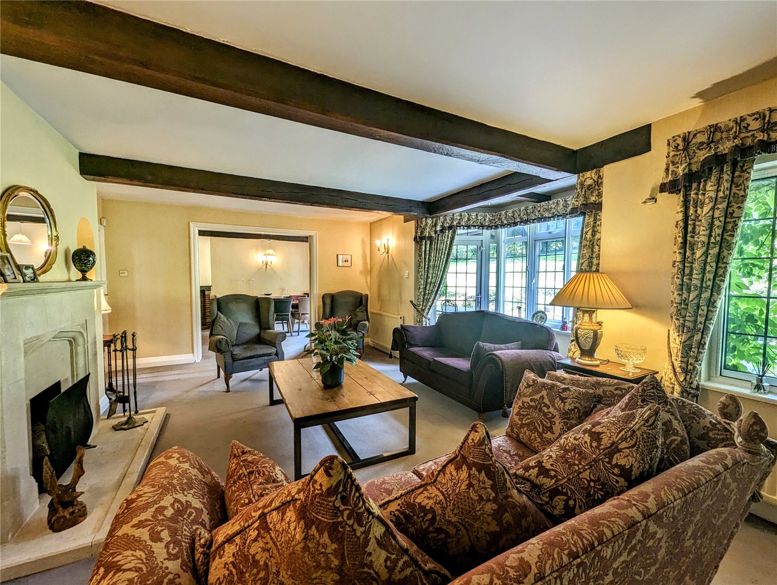 Detached House for sale with 5 bedrooms, 156 London Road North