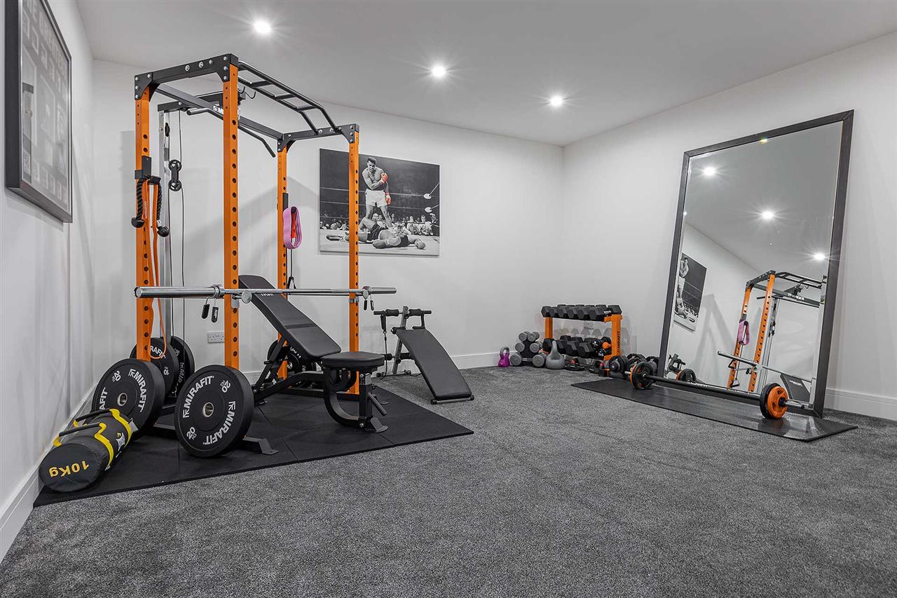 Detached House for sale with 5 bedrooms, Oakbank House, Bridgecastle