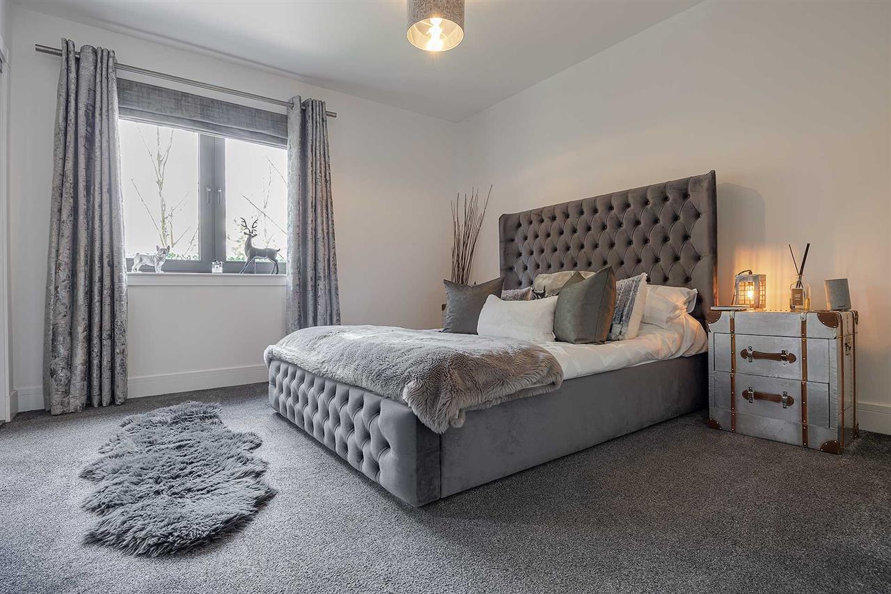 Detached House for sale with 5 bedrooms, Oakbank House, Bridgecastle