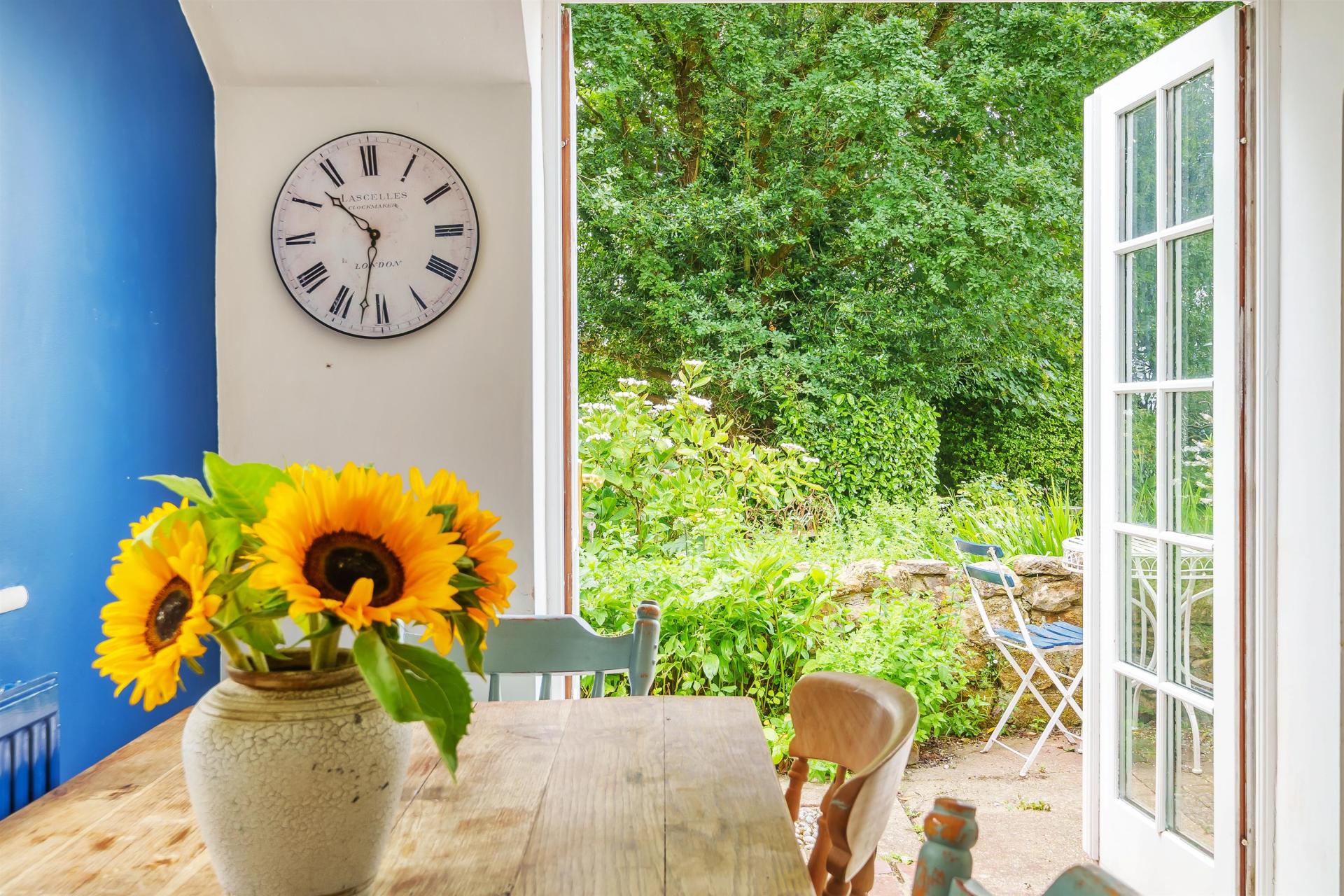 Detached House for sale with 5 bedrooms, Cade Street, Heathfield Fine