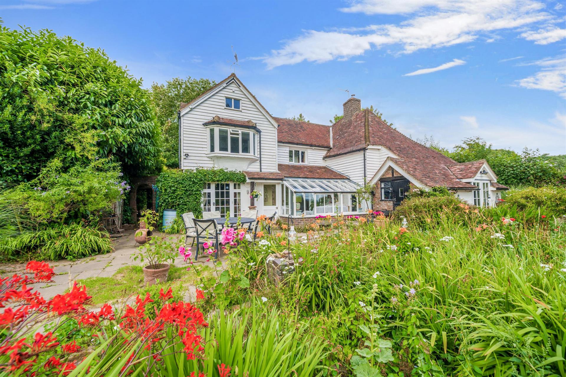 Detached House for sale with 5 bedrooms, Cade Street, Heathfield Fine