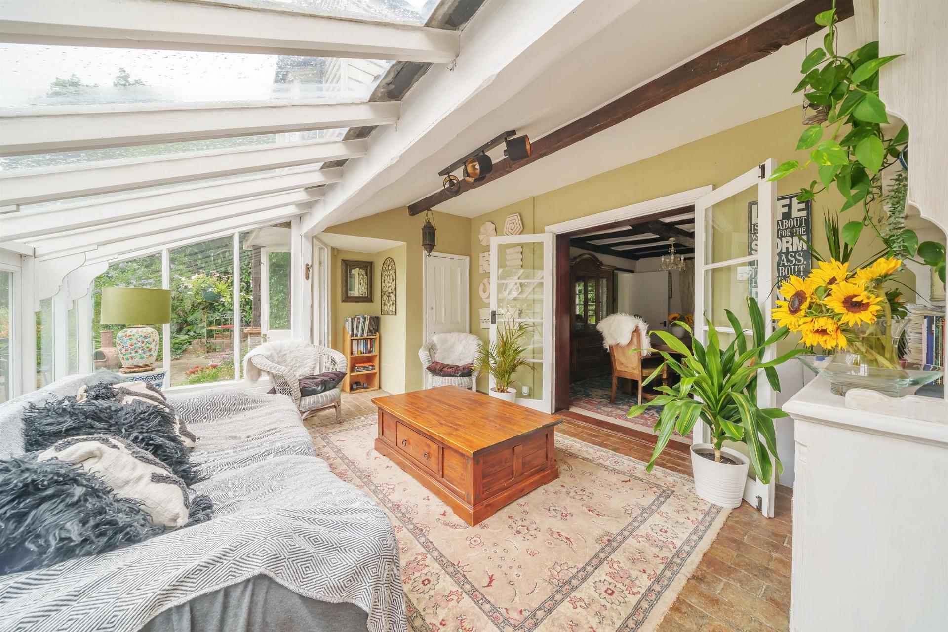 Detached House for sale with 5 bedrooms, Cade Street, Heathfield Fine