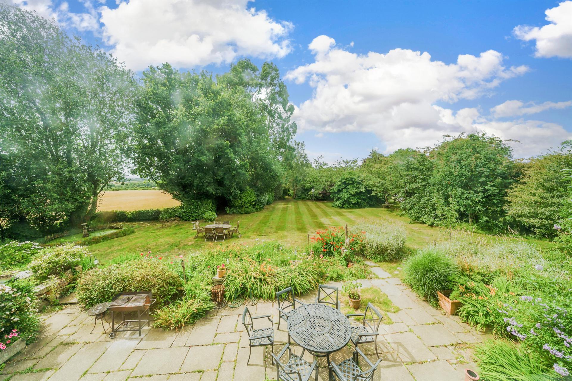 Detached House for sale with 5 bedrooms, Cade Street, Heathfield Fine