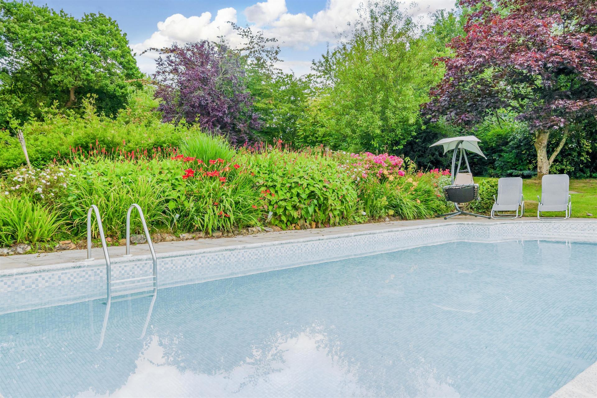 Detached House for sale with 5 bedrooms, Cade Street, Heathfield Fine