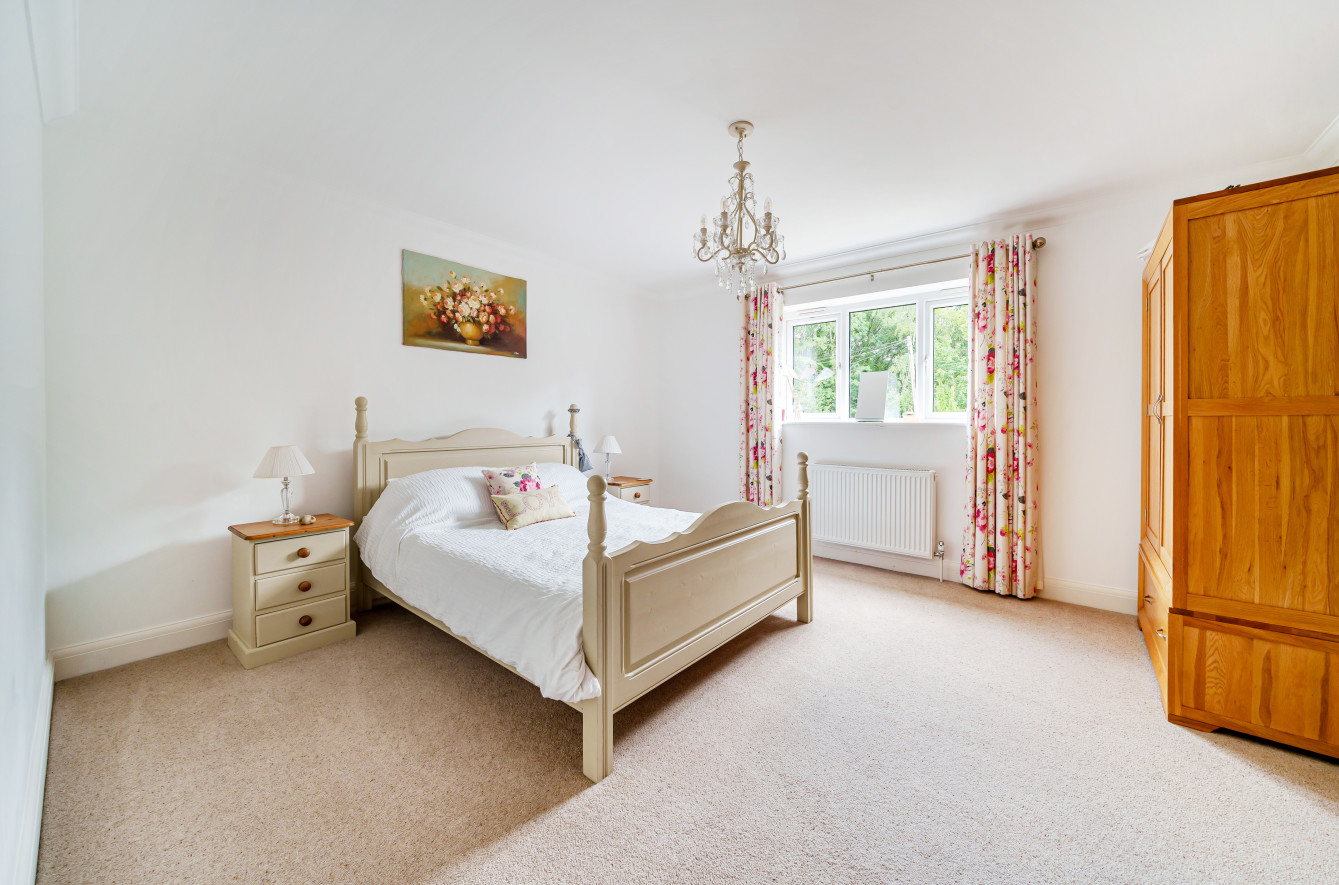 Detached House for sale with 6 bedrooms, Hurtis Hill, Crowborough