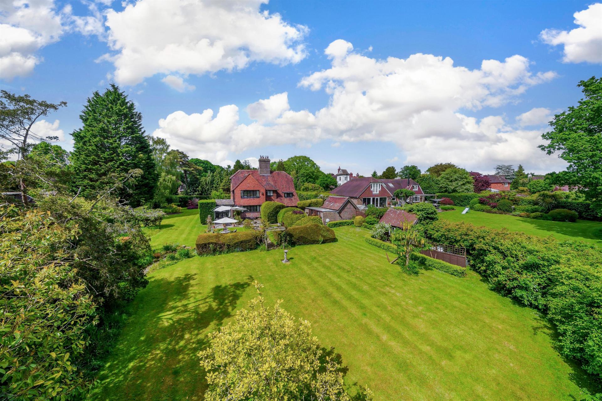 Detached House for sale with 4 bedrooms, Pound Green, Buxted Fine