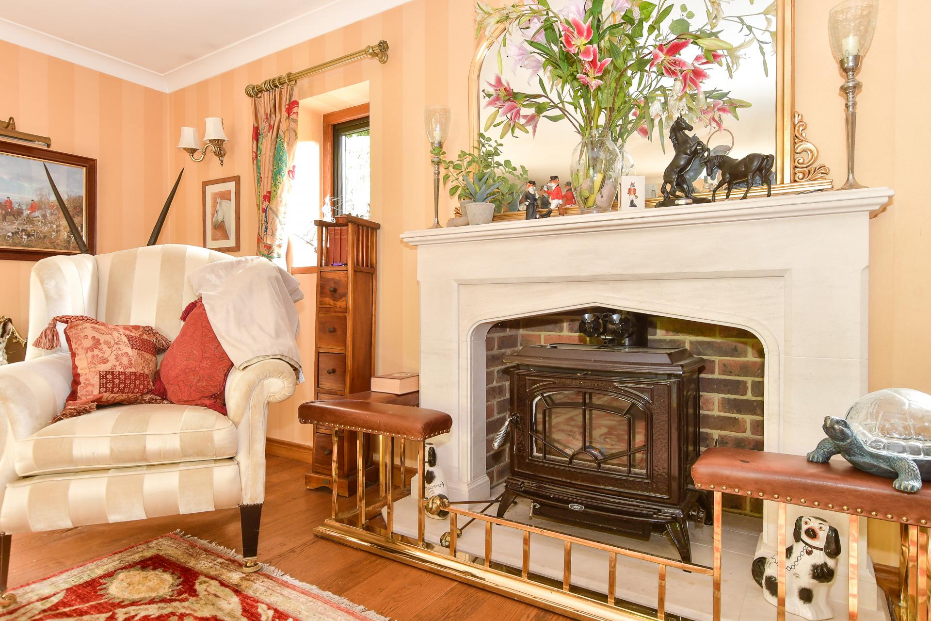 Detached House for sale with 3 bedrooms, Chillies Lane, High Hurstwood