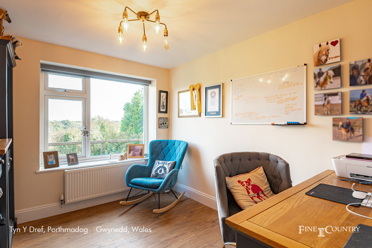 Detached Bungalow for sale with 4 bedrooms, Morfa Bychan Road