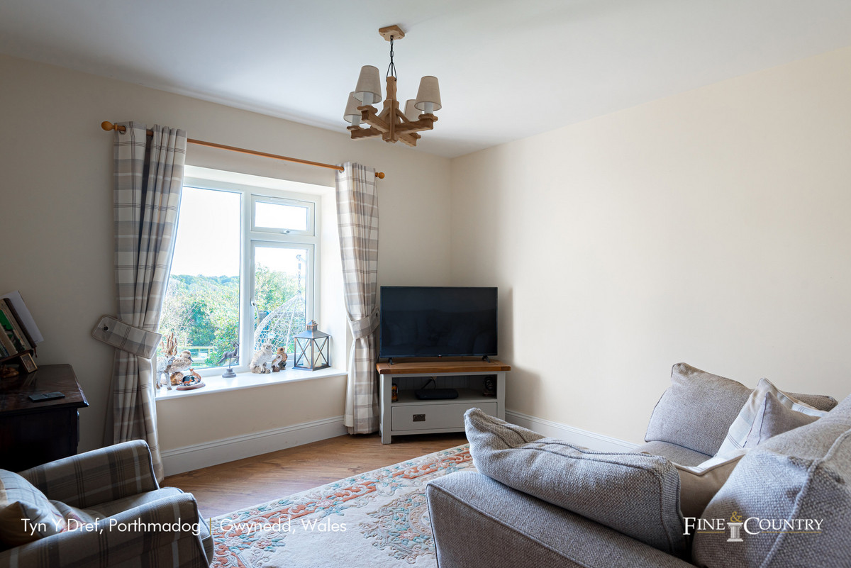 Detached Bungalow for sale with 4 bedrooms, Morfa Bychan Road
