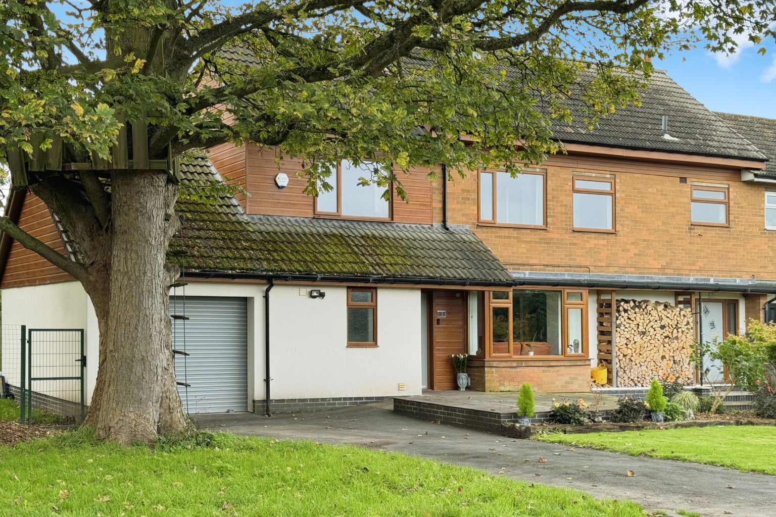 SemiDetached House for sale with 5 bedrooms, Waterworks Cottages