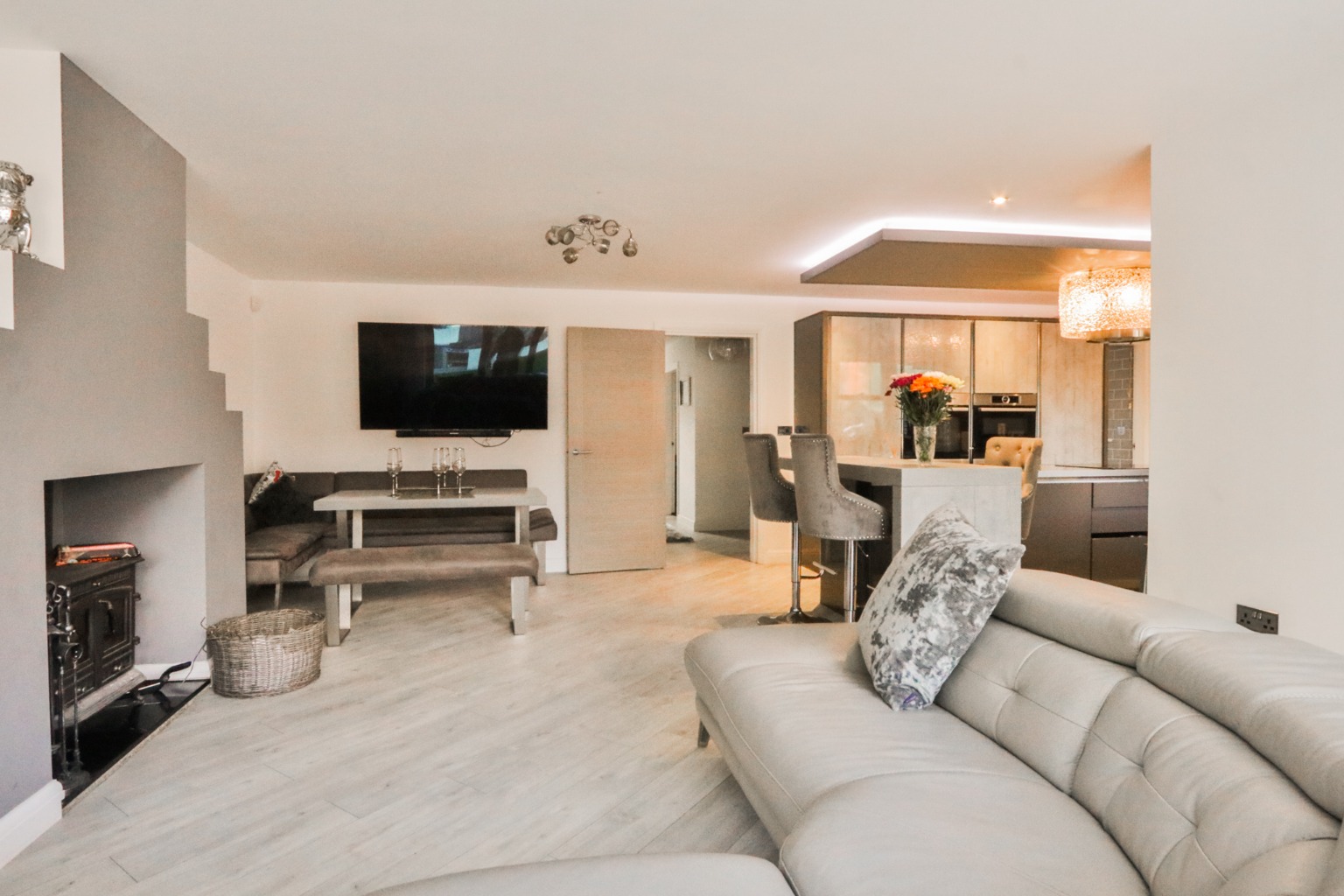 Detached House for sale with 5 bedrooms, Hull Road, Skirlaugh Fine