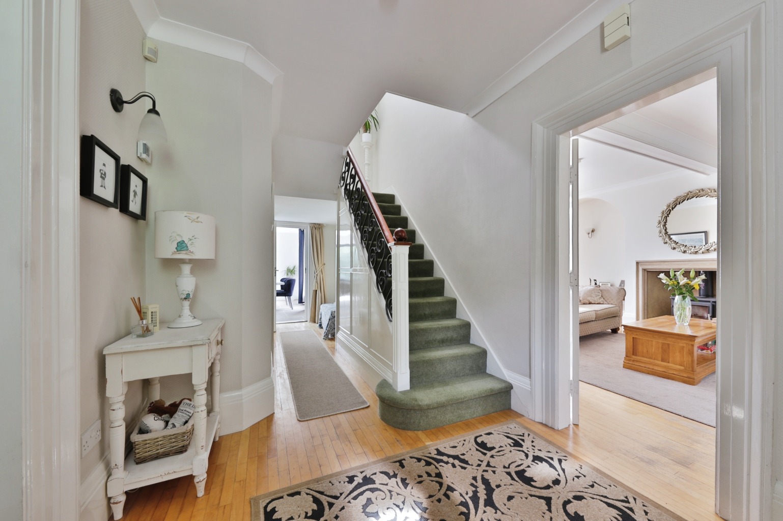 Link Detached House for sale with 3 bedrooms, Cottingham Road, Hull