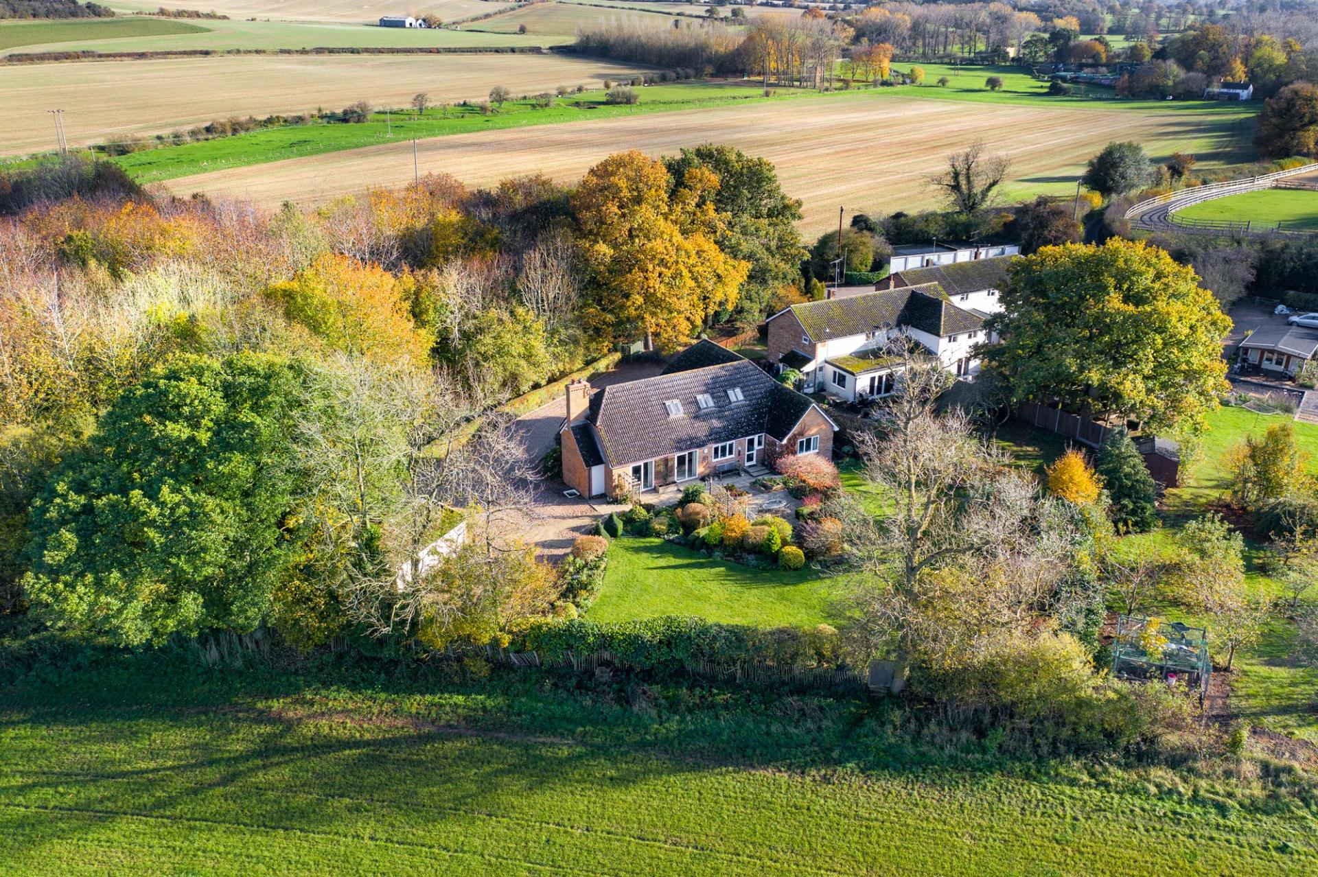 3 bedroom Detached Bungalow for sale in Watton At Stone