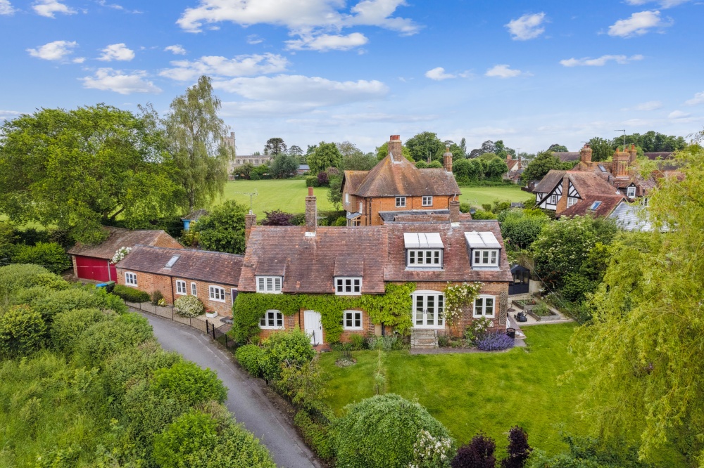 Detached House for sale with 4 bedrooms, The Old Anchor, Wingrave