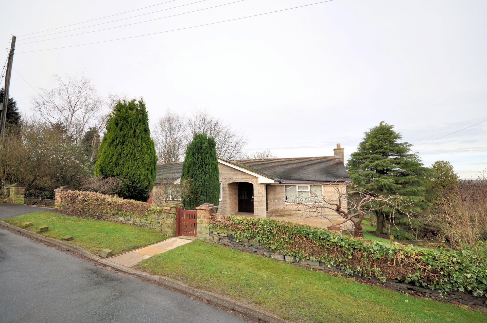 3 bedroom Detached Bungalow for sale in Sheffield