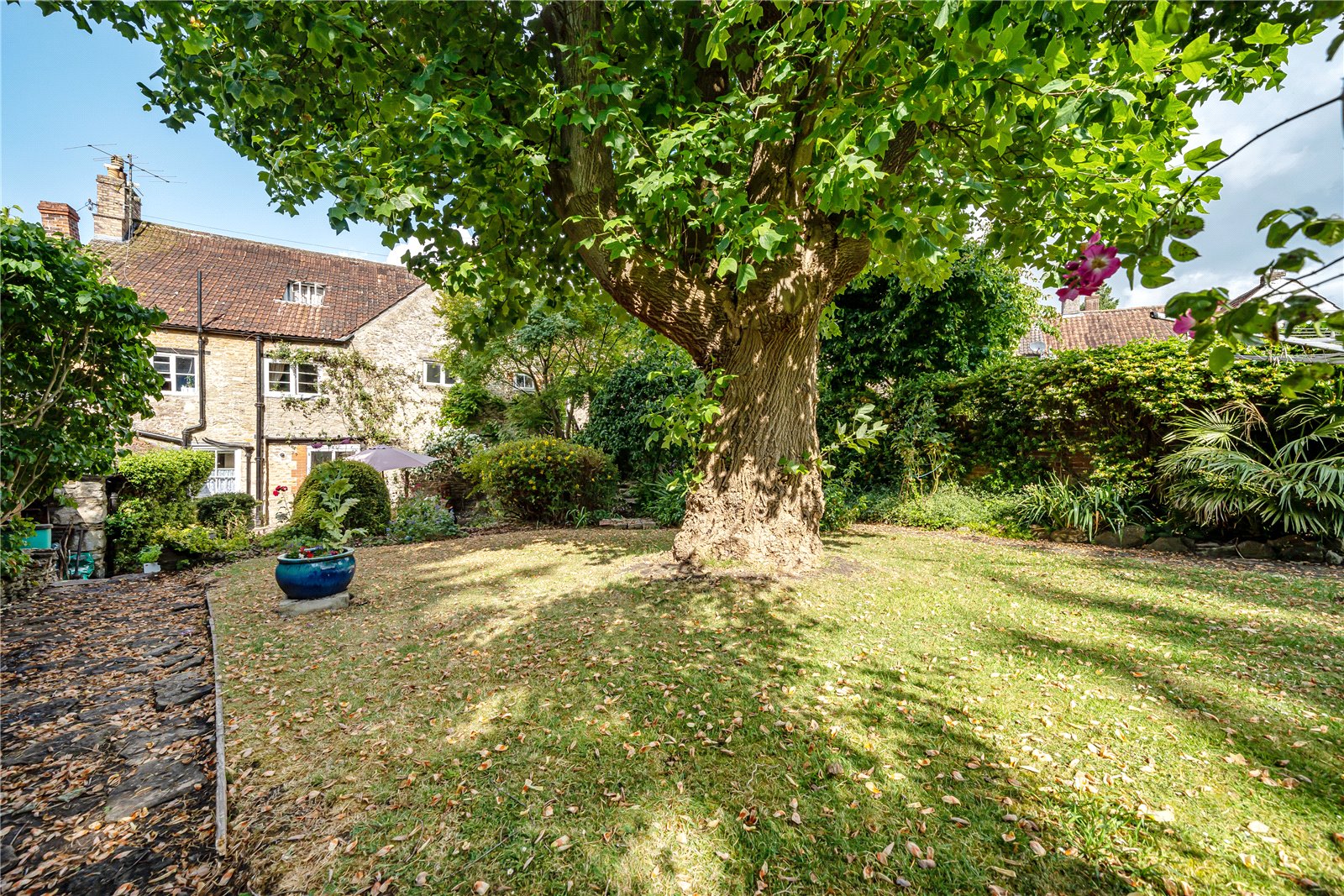 House for sale with 6 bedrooms, Bath Road, Beckington Fine & Country