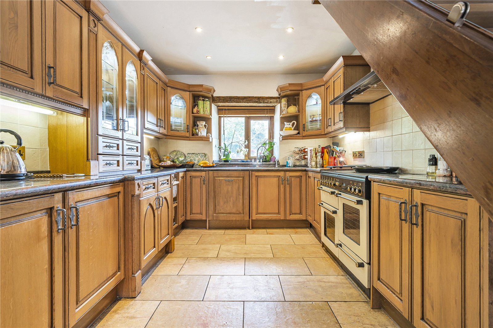 Detached House for sale with 5 bedrooms, The Ridge, Neston Fine & Country