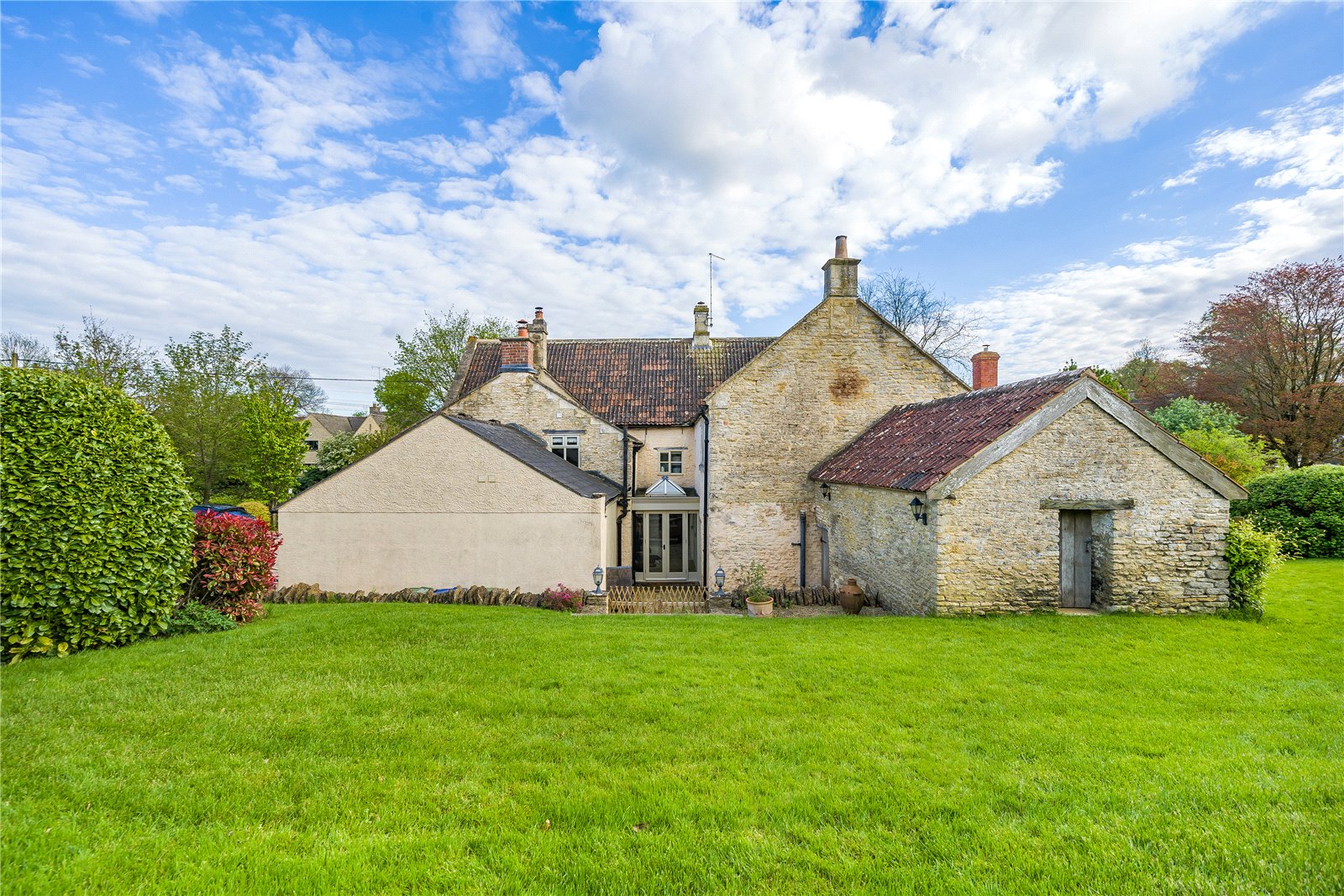 Detached House for sale with 5 bedrooms, Burton, Chippenham Fine