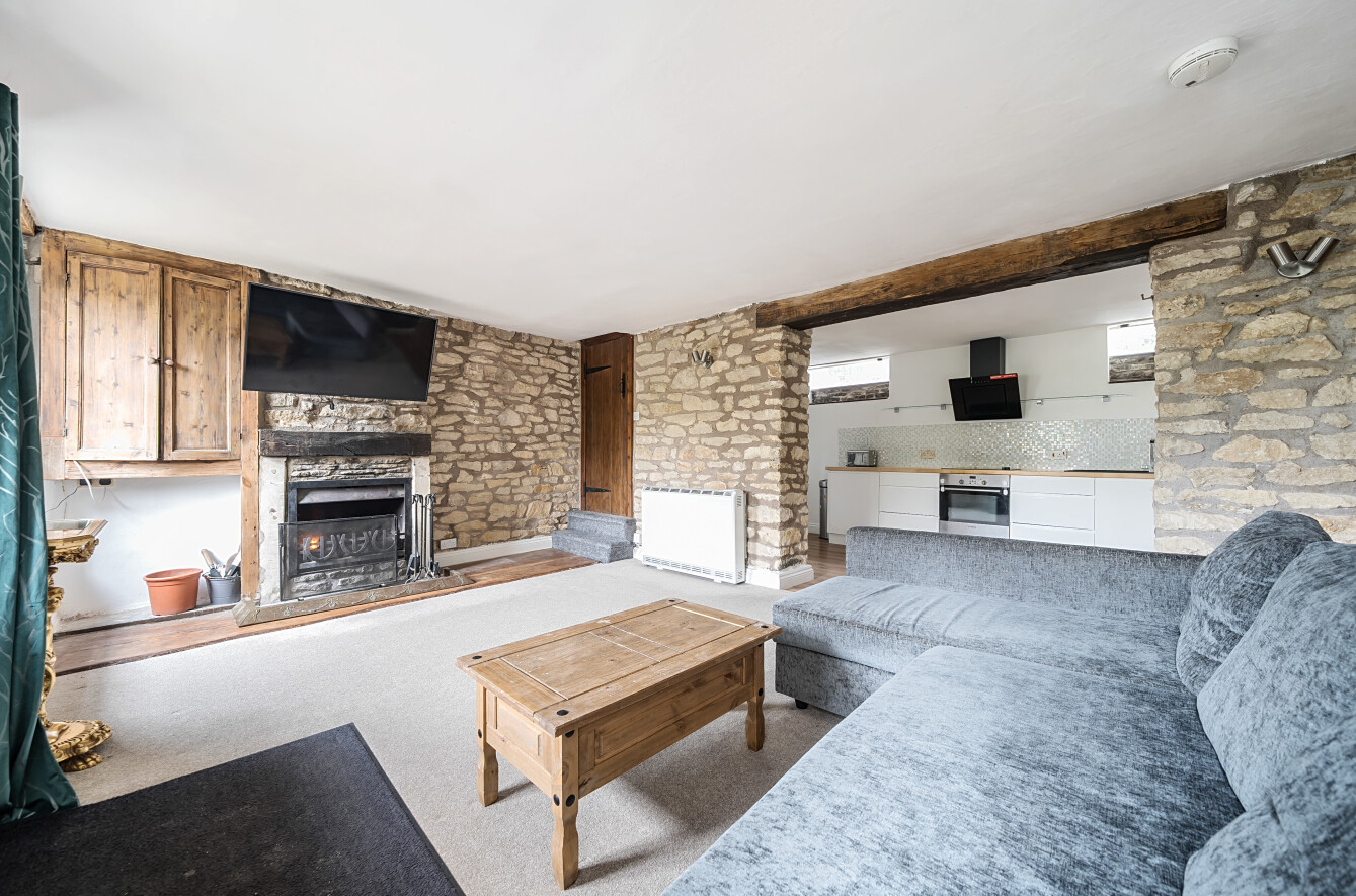 Terraced House for sale with 2 bedrooms, The Shoe, North Wraxall Fine