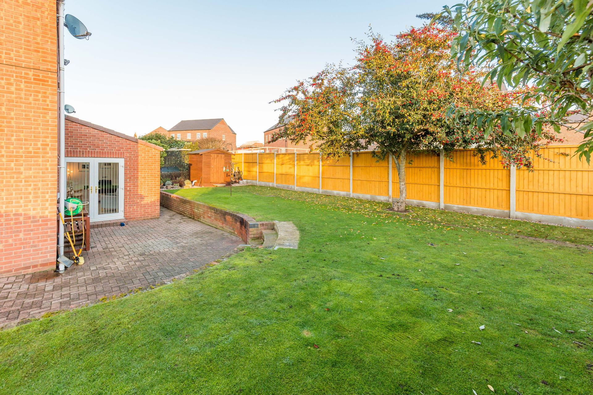 4 bedroom Detached House for sale in Worksop