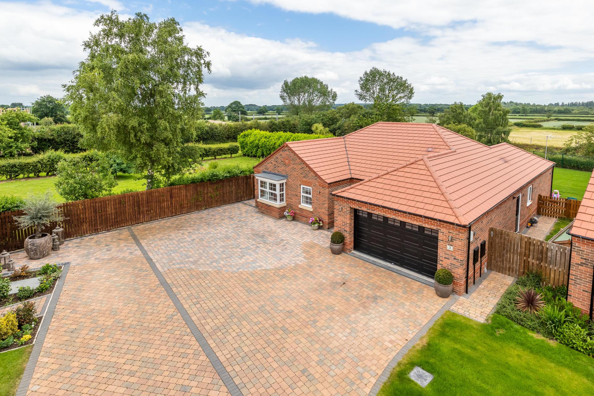 3 bedroom Detached House for sale in Retford