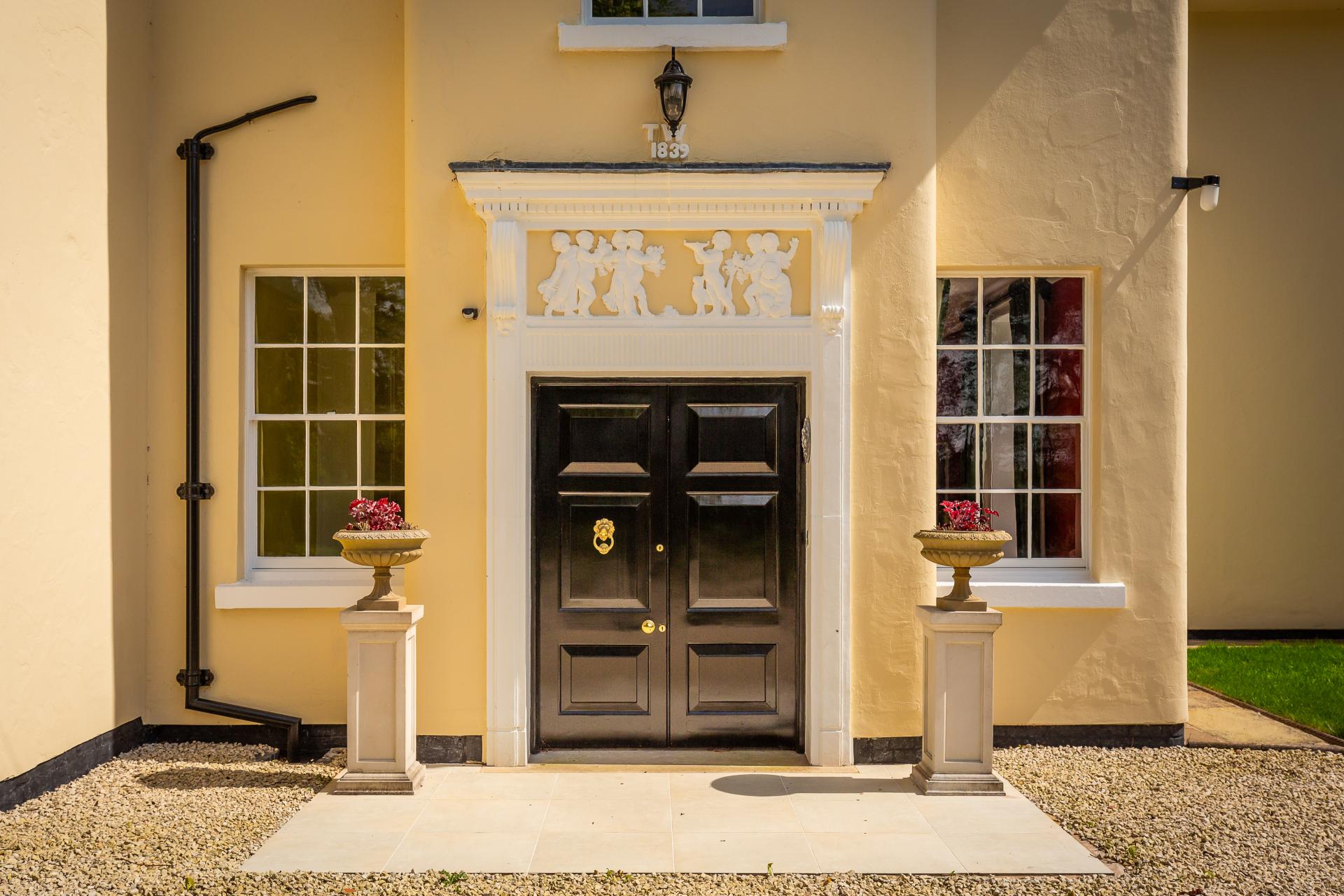 Detached House for sale with 6 bedrooms, Highfield House, Mattersey