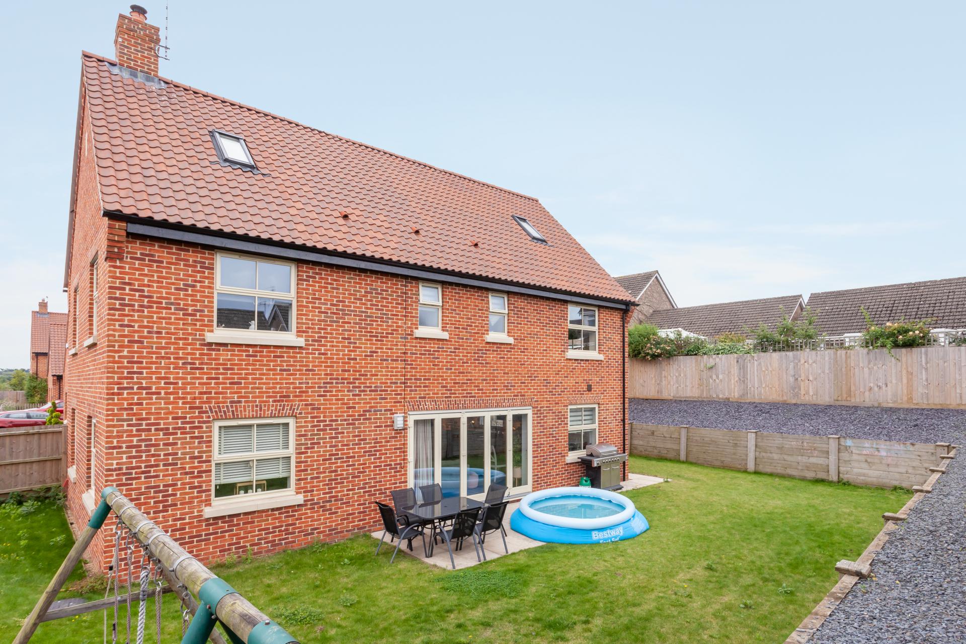 7 bedroom Detached House for sale in Beccles