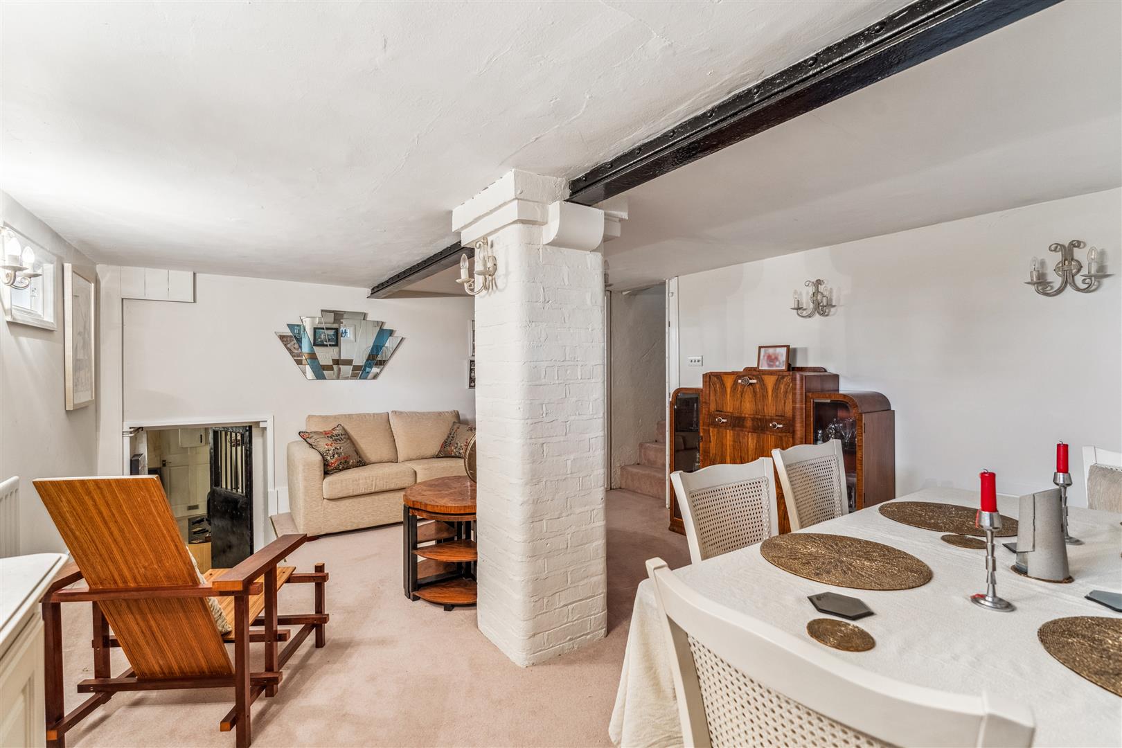 Apartment for sale with 2 bedrooms, Ravens Lane, Berkhamsted Fine