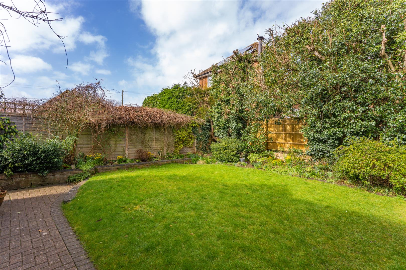 SemiDetached House for sale with 4 bedrooms, The Bit, Wigginton Fine