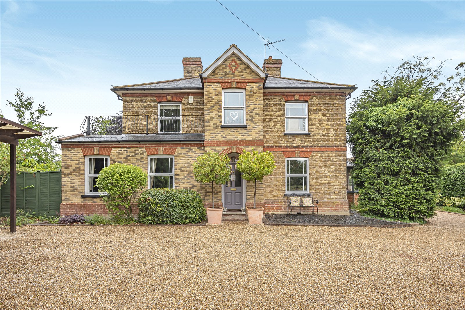 4 bedroom Detached House for sale in Stortford