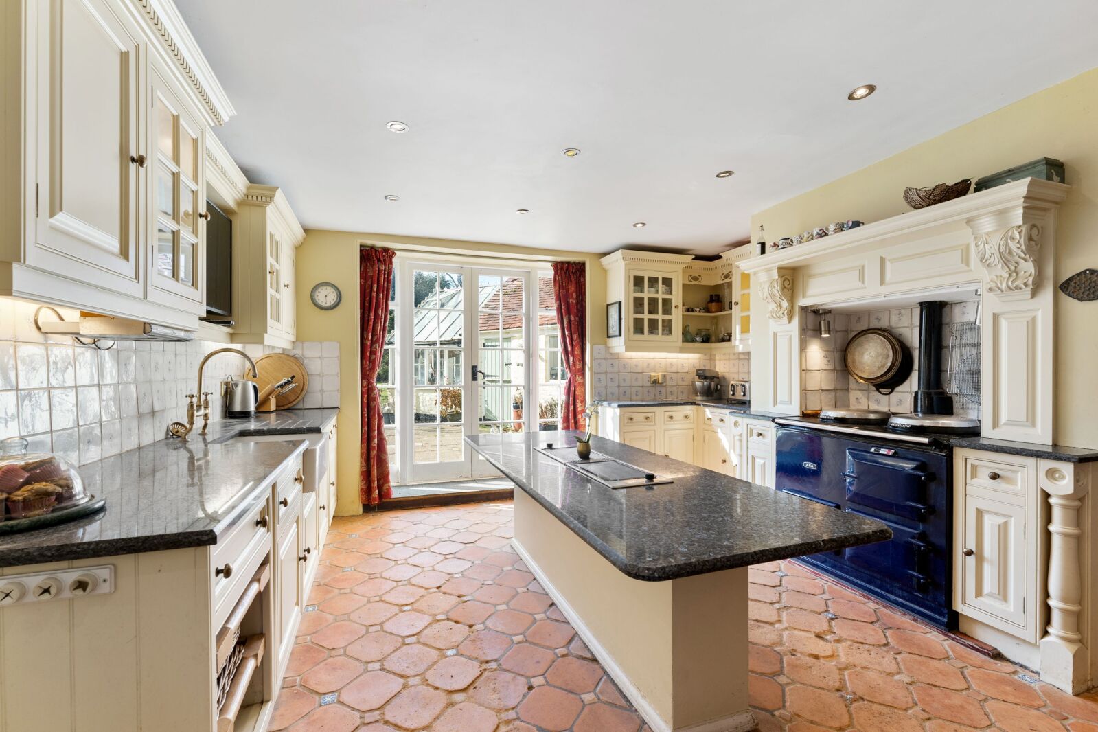 Detached House for sale with 7 bedrooms, London Road, Spellbrook Fine