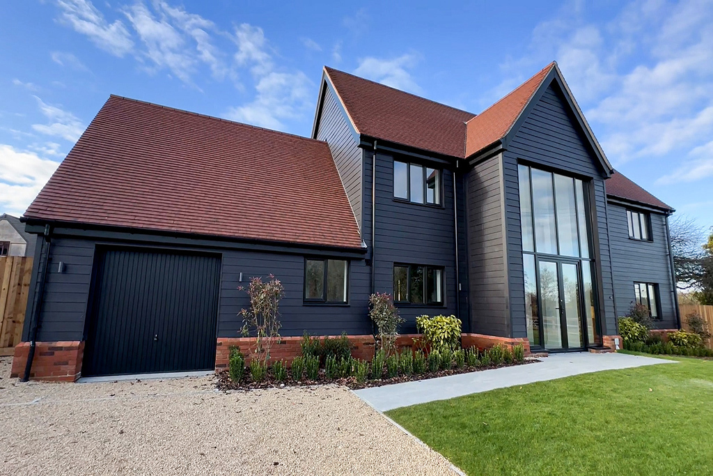 Detached House for sale with 4 bedrooms, Church End, Lindsell Fine