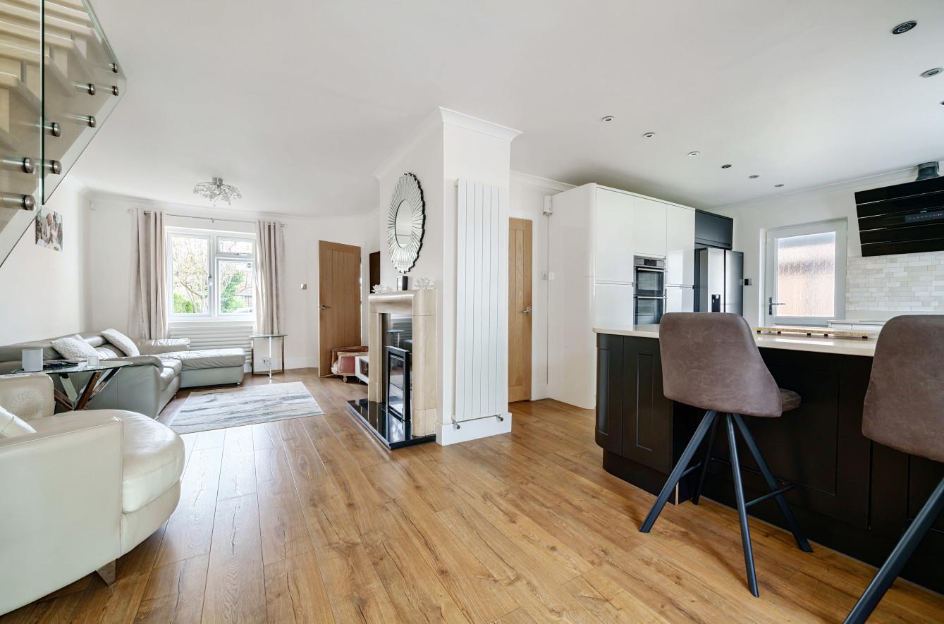 SemiDetached House for sale with 3 bedrooms, Little Heath, Potters Bar