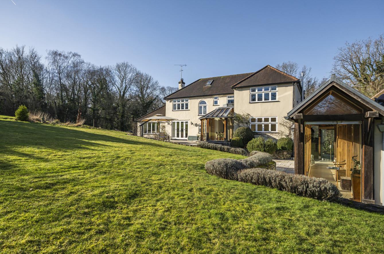 Detached House for sale with 5 bedrooms, Vineyards Road, Northaw Fine