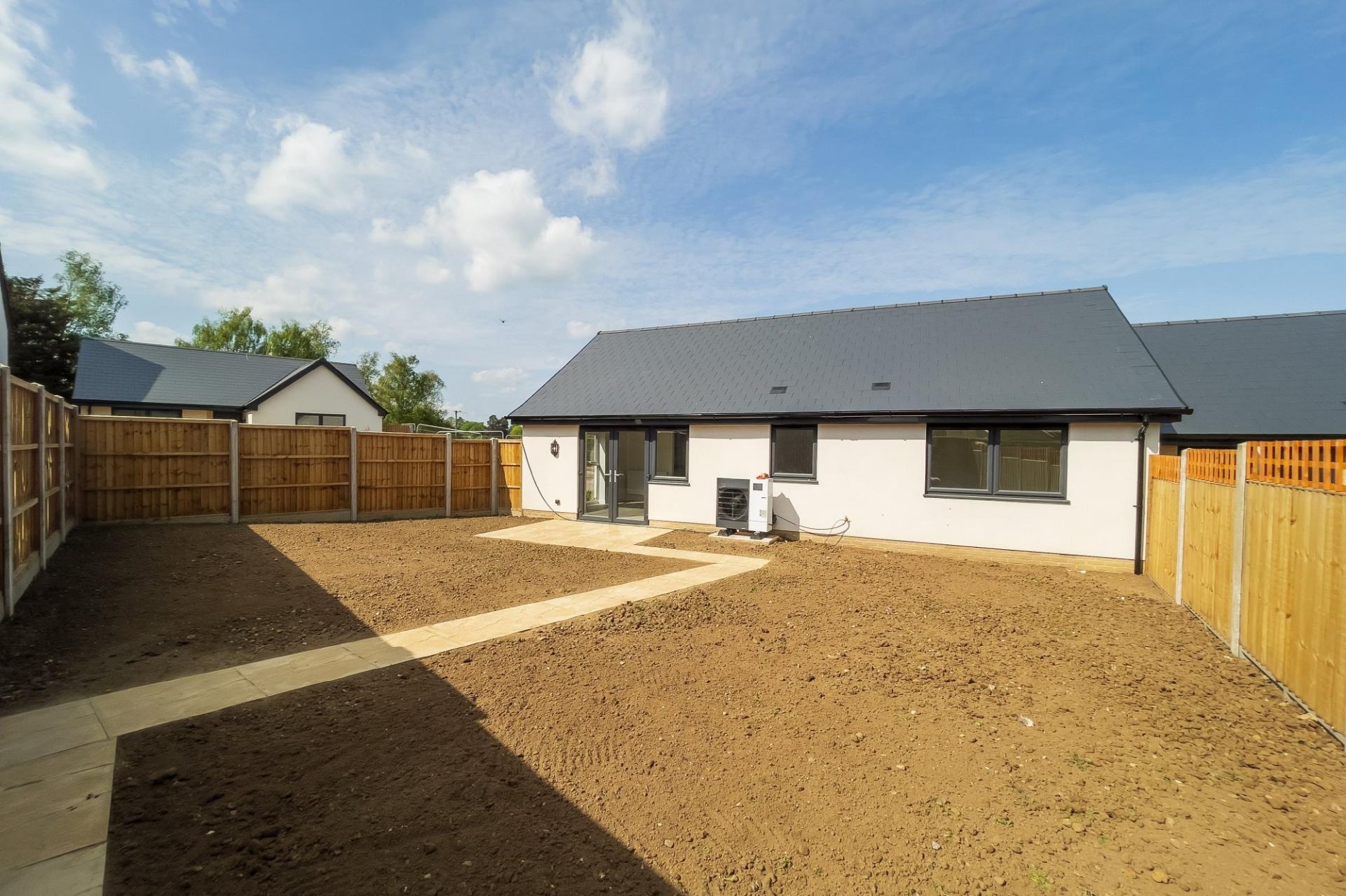 SemiDetached Bungalow for sale with 2 bedrooms, Millers Close