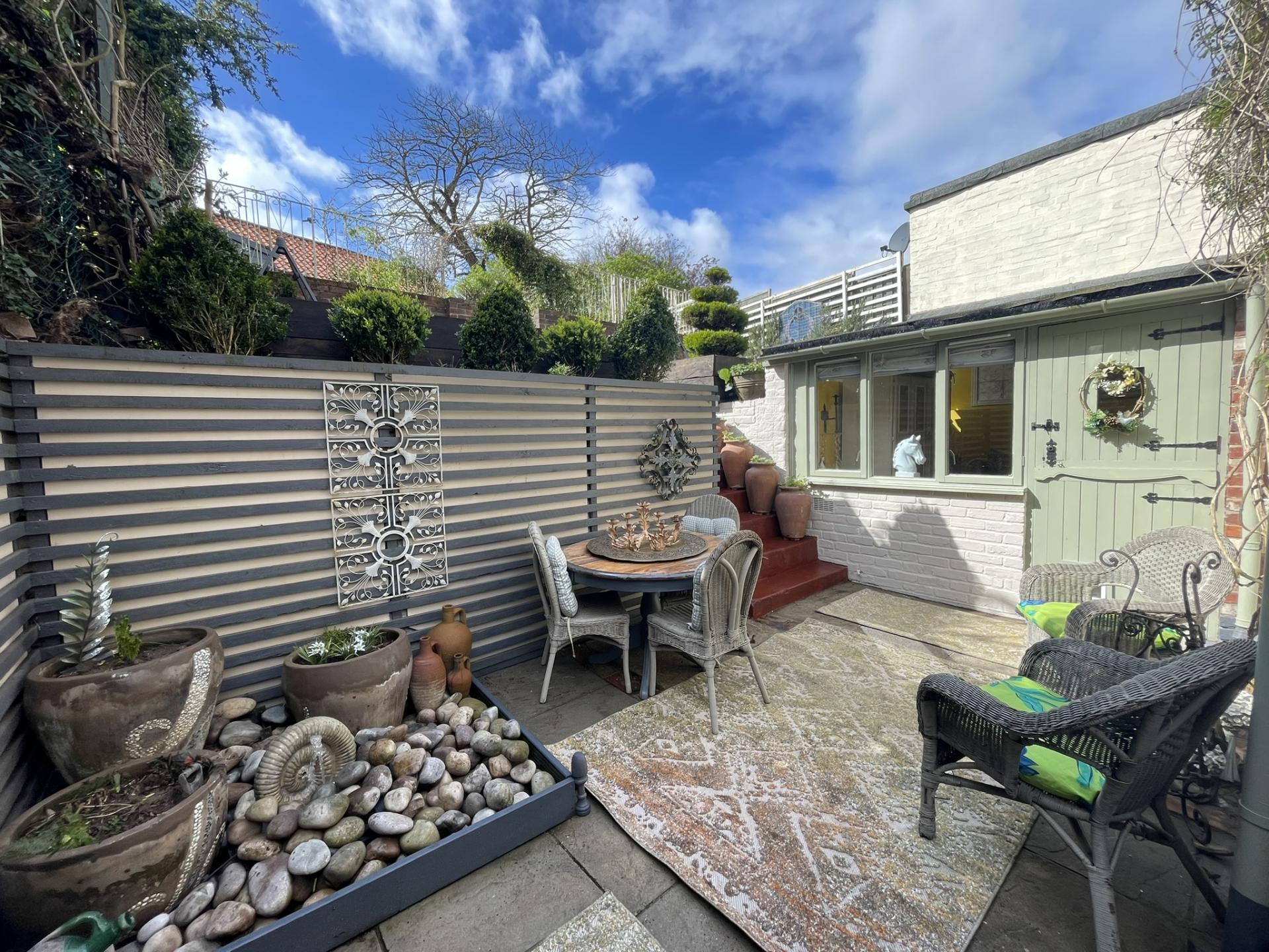 SemiDetached House for sale with 2 bedrooms, Knox Lane, Bardwell