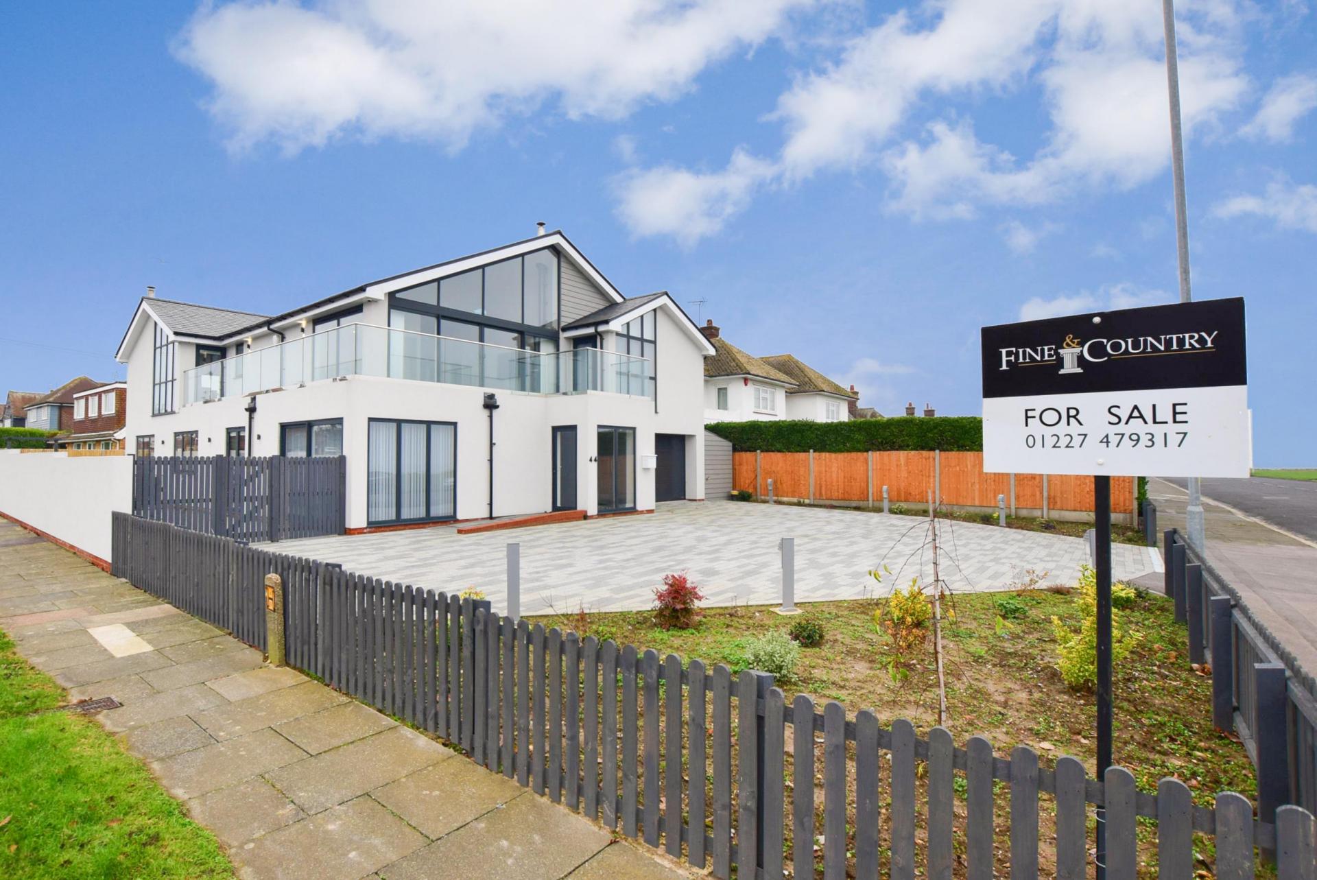 4 bedroom House for sale in Margate