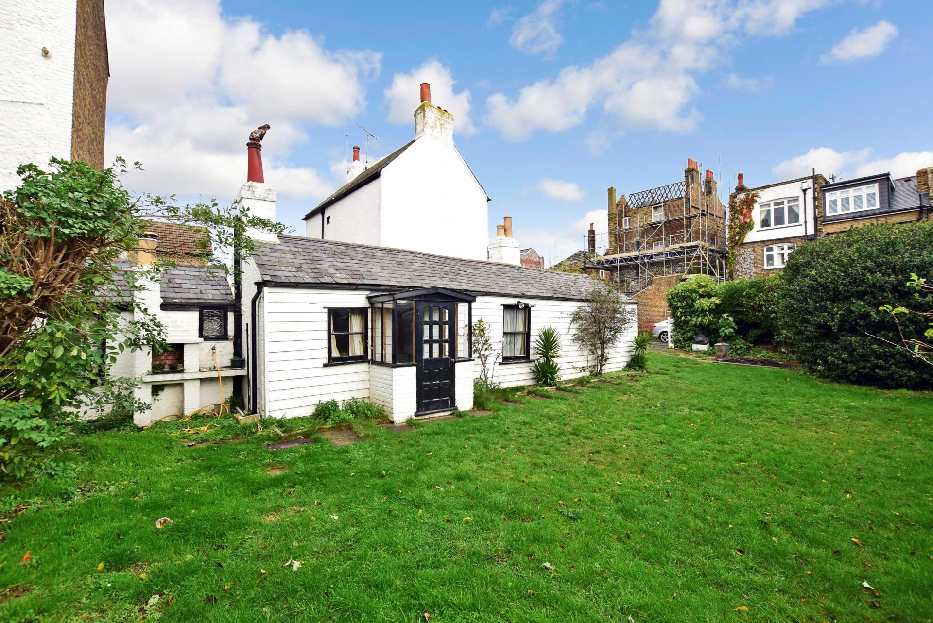 3 bedroom Cottage for sale in Broadstairs