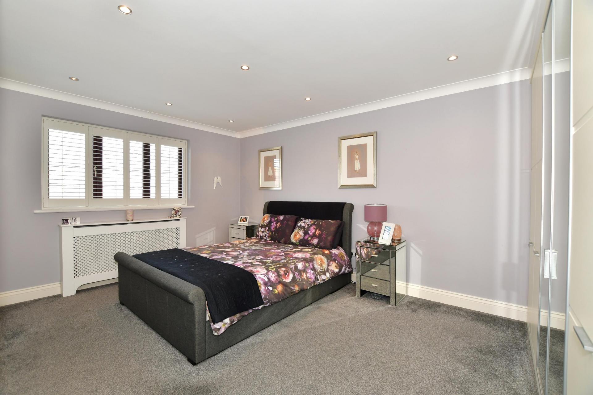 Detached House for sale with 5 bedrooms, Kingsgate Avenue, Broadstairs