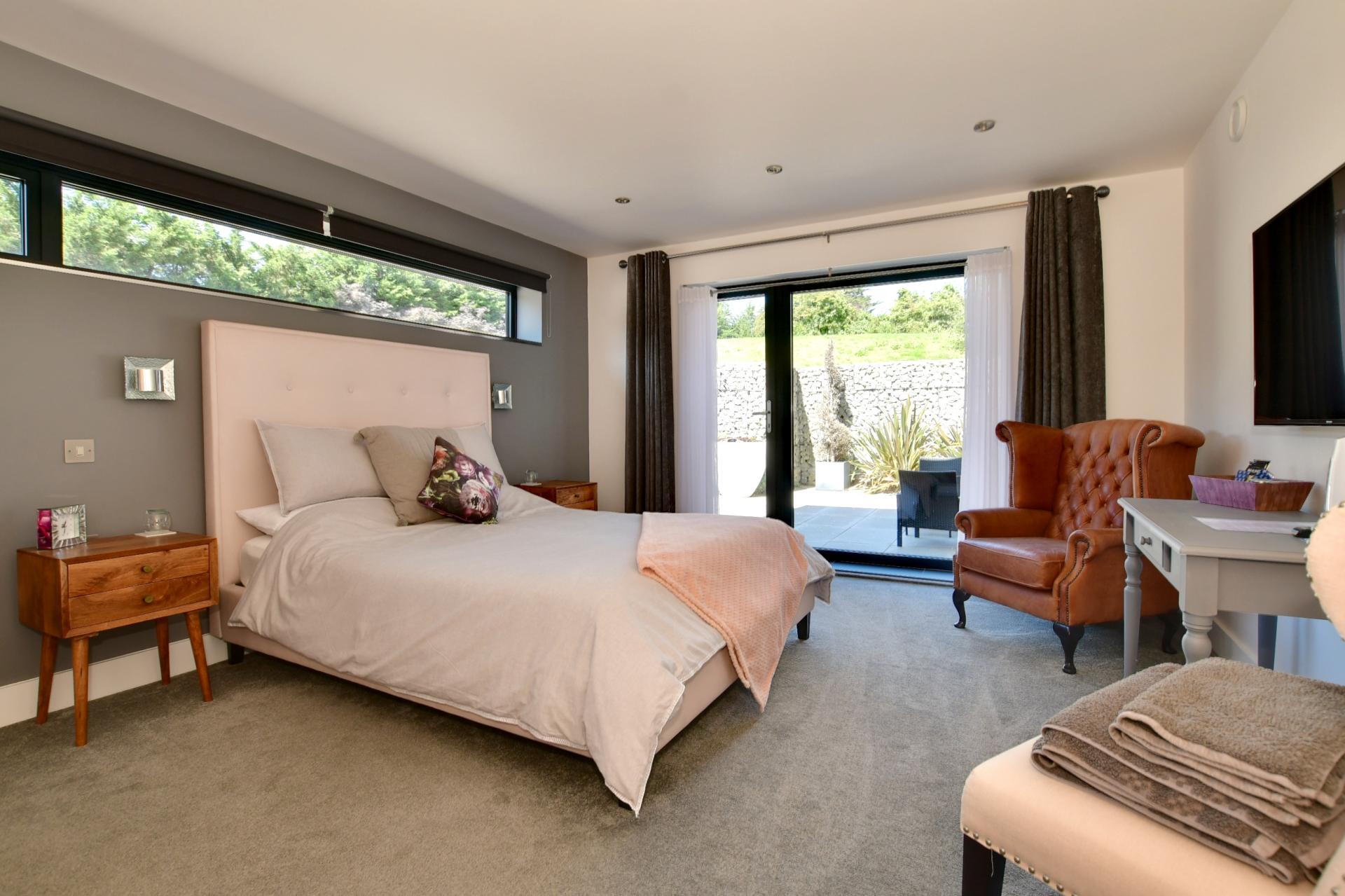 Detached House for sale with 5 bedrooms, Clapham Hill, Whitstable