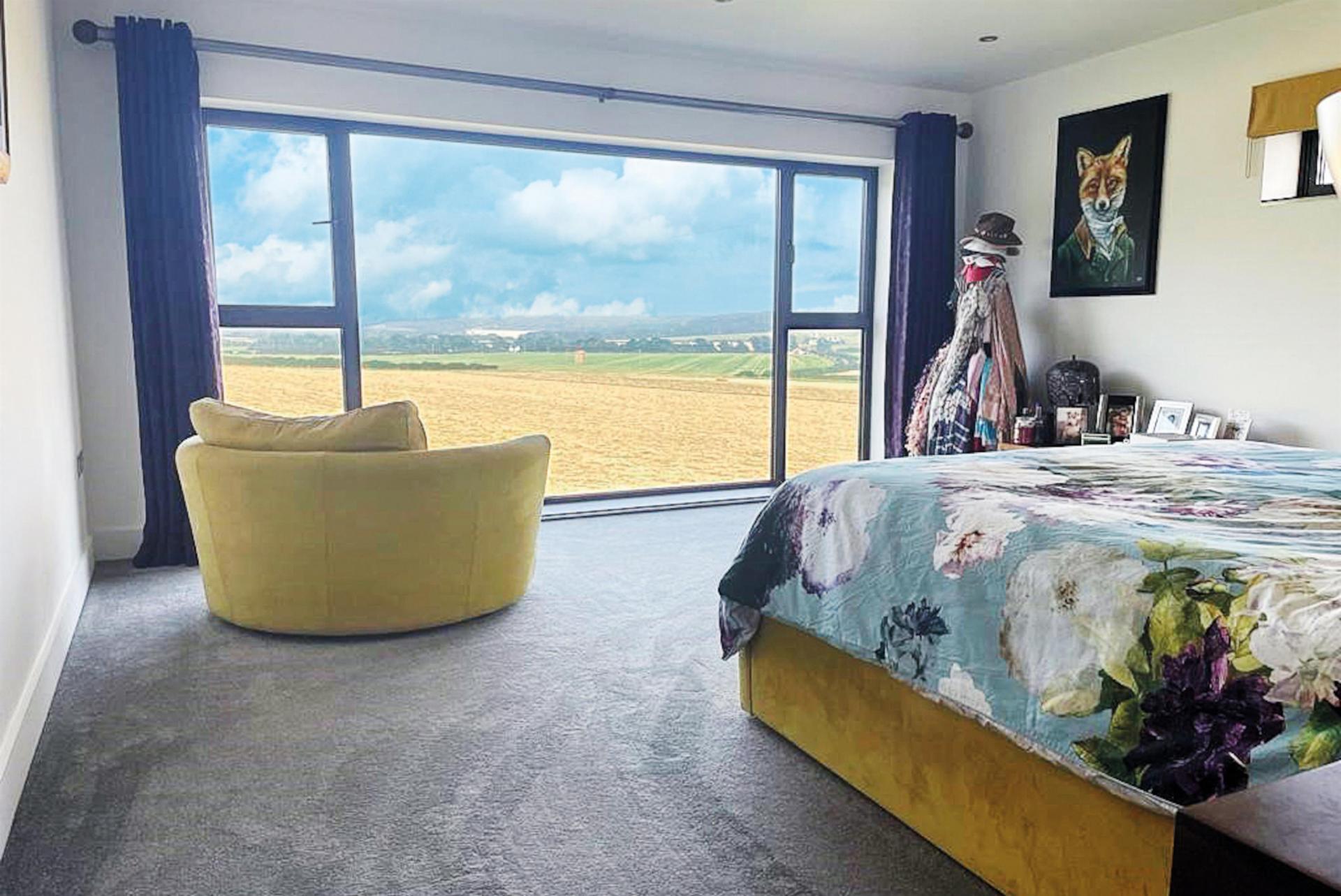 Detached House for sale with 5 bedrooms, Clapham Hill, Whitstable