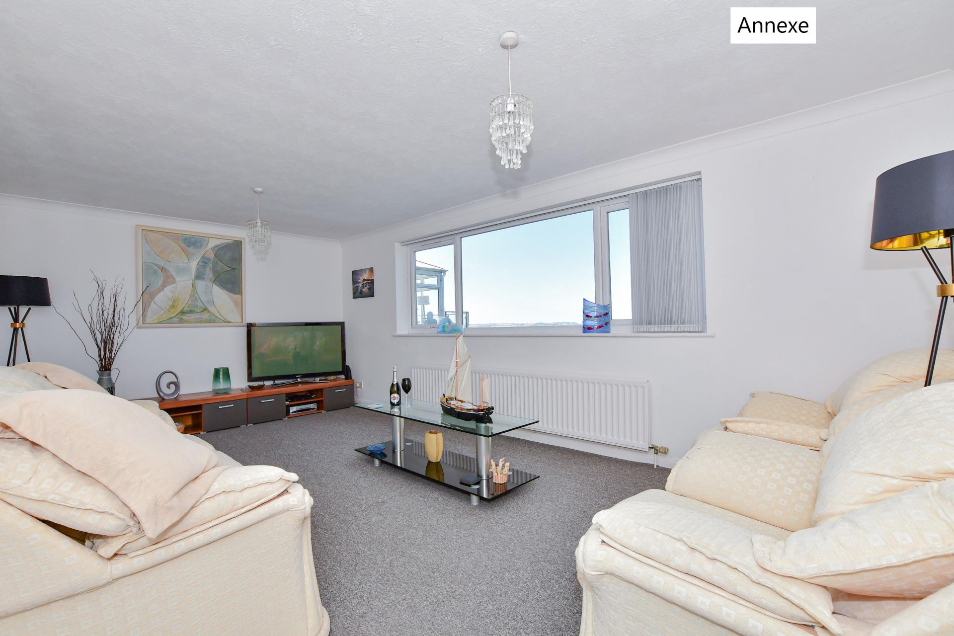 Detached House for sale with 4 bedrooms, Joy Lane, Whitstable Fine