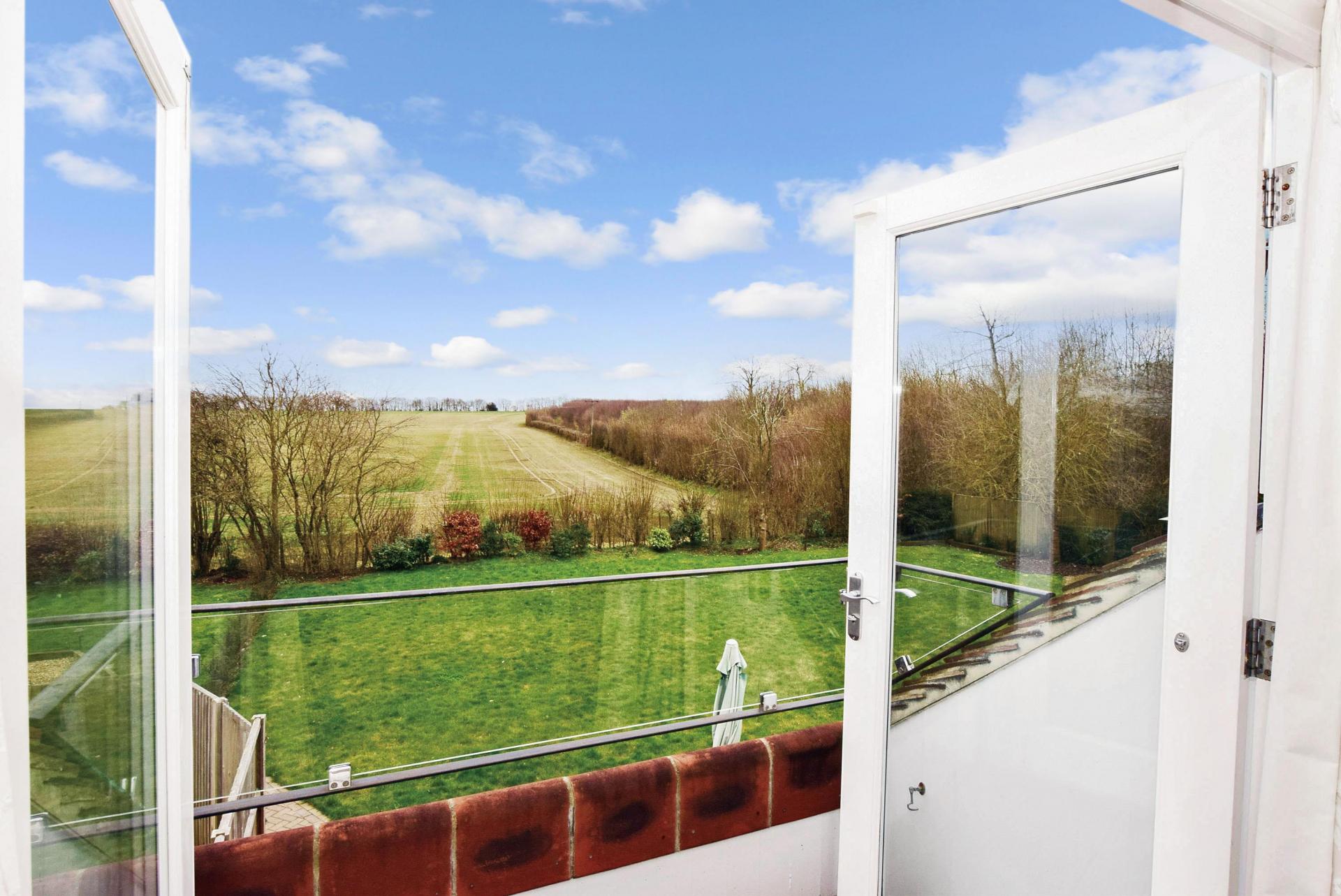 Detached House for sale with 5 bedrooms, Hardres Court Road, Lower