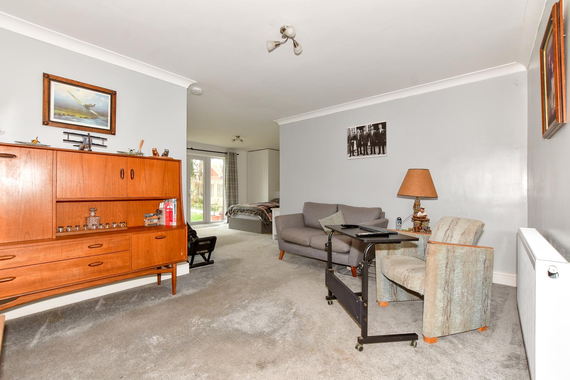 Detached House for sale with 5 bedrooms, Daryngton Avenue, Minnis Bay