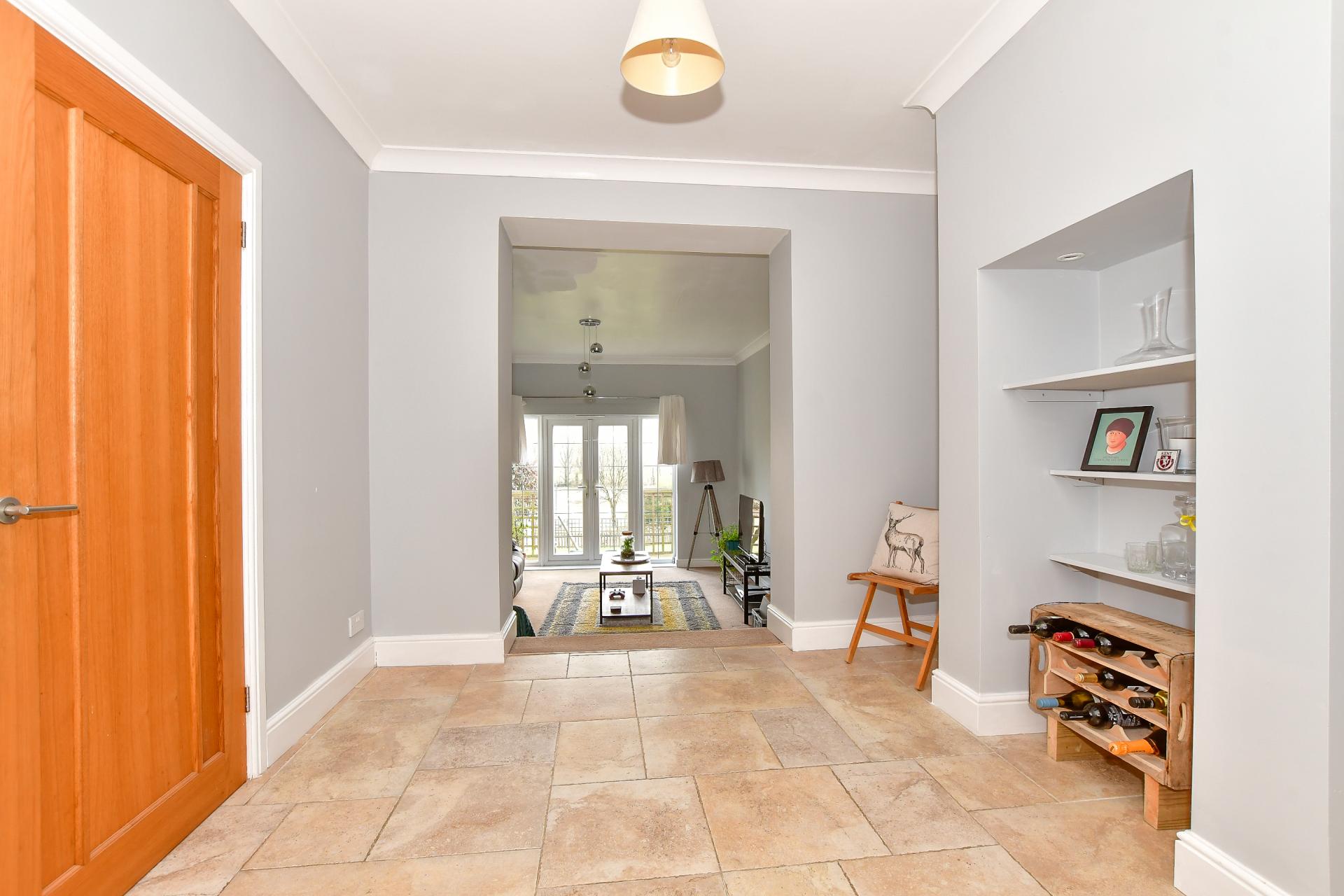 Detached House for sale with 4 bedrooms, High Street, Elham Fine
