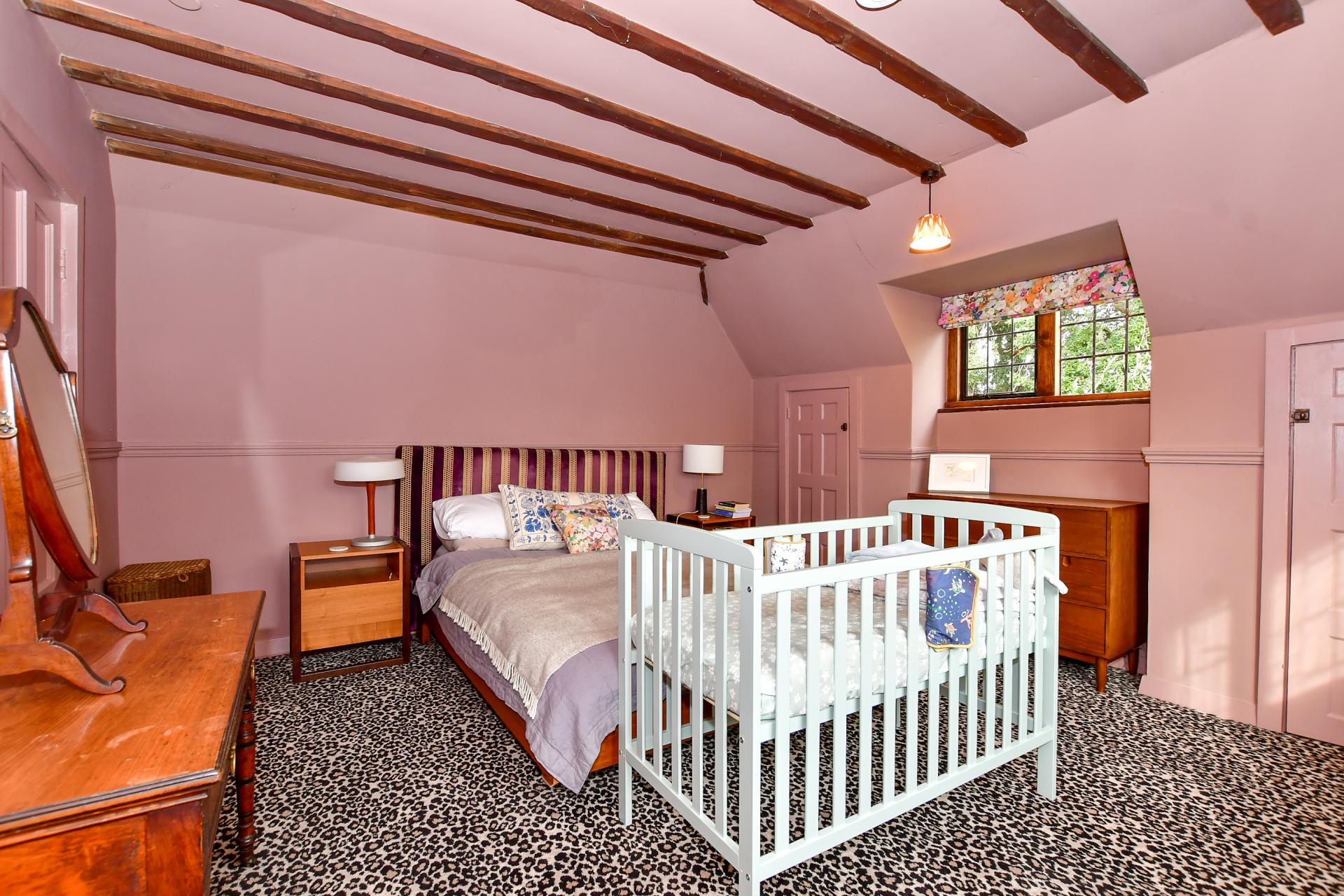 Detached House for sale with 3 bedrooms, Holly Lane, Cliftonville