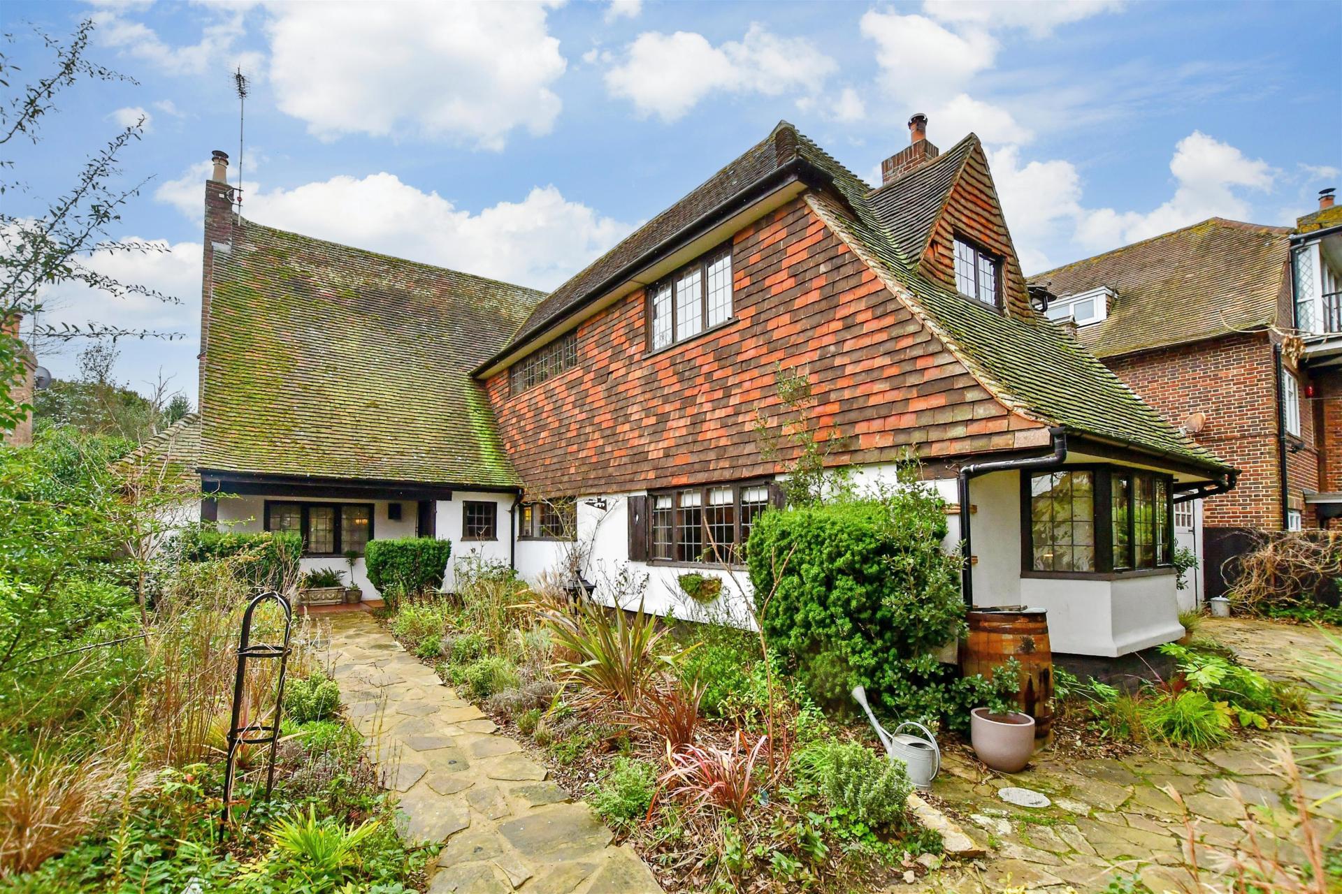 Detached House for sale with 3 bedrooms, Holly Lane, Cliftonville