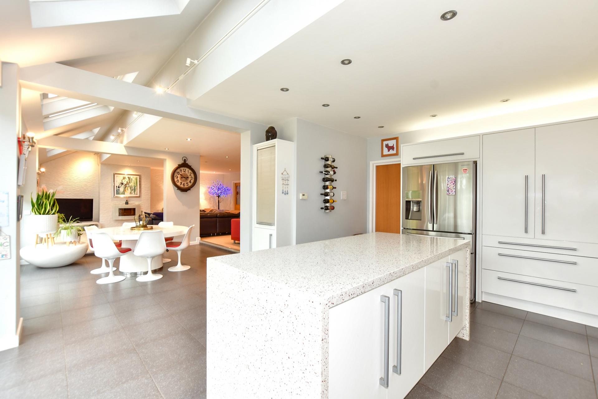 Detached House for sale with 6 bedrooms, Cherry Garden Lane, Folkestone