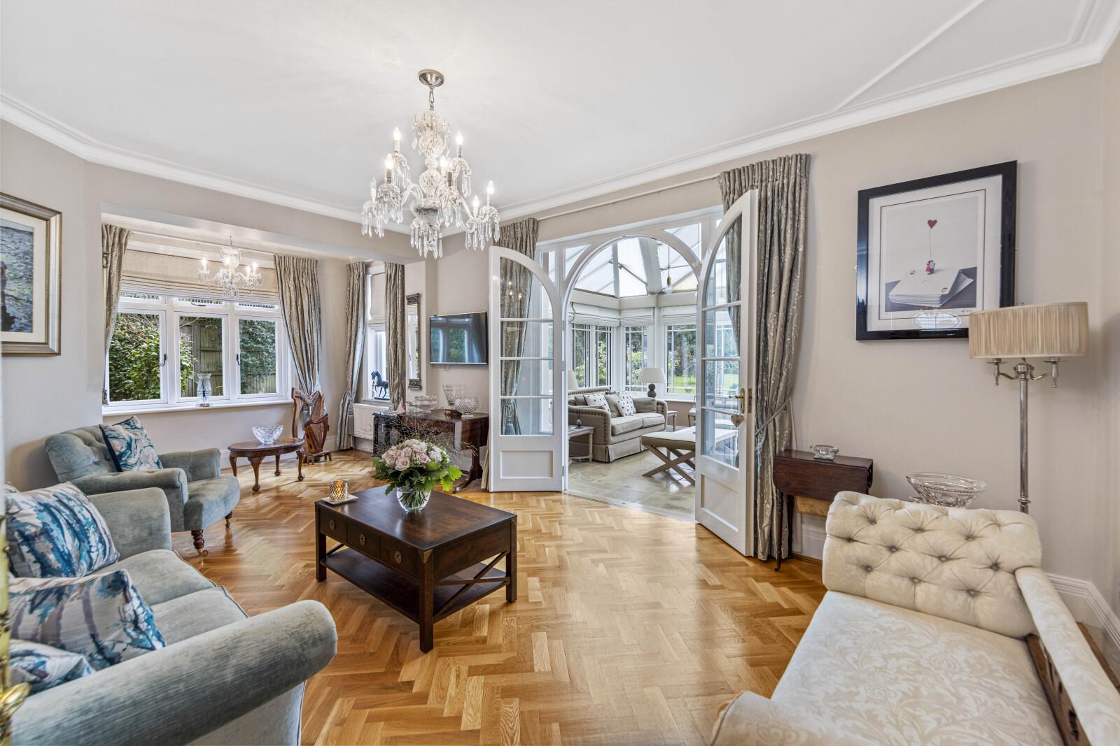 Detached House for sale with 6 bedrooms, Burdon Lane, Cheam Fine