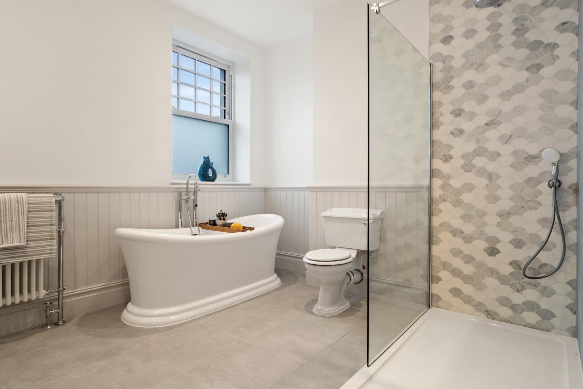 End of Terrace House for sale with 7 bedrooms, Victoria Square, Penarth